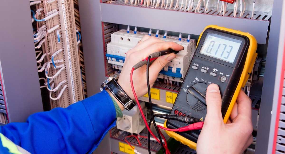 Reliable Electrician Leeds